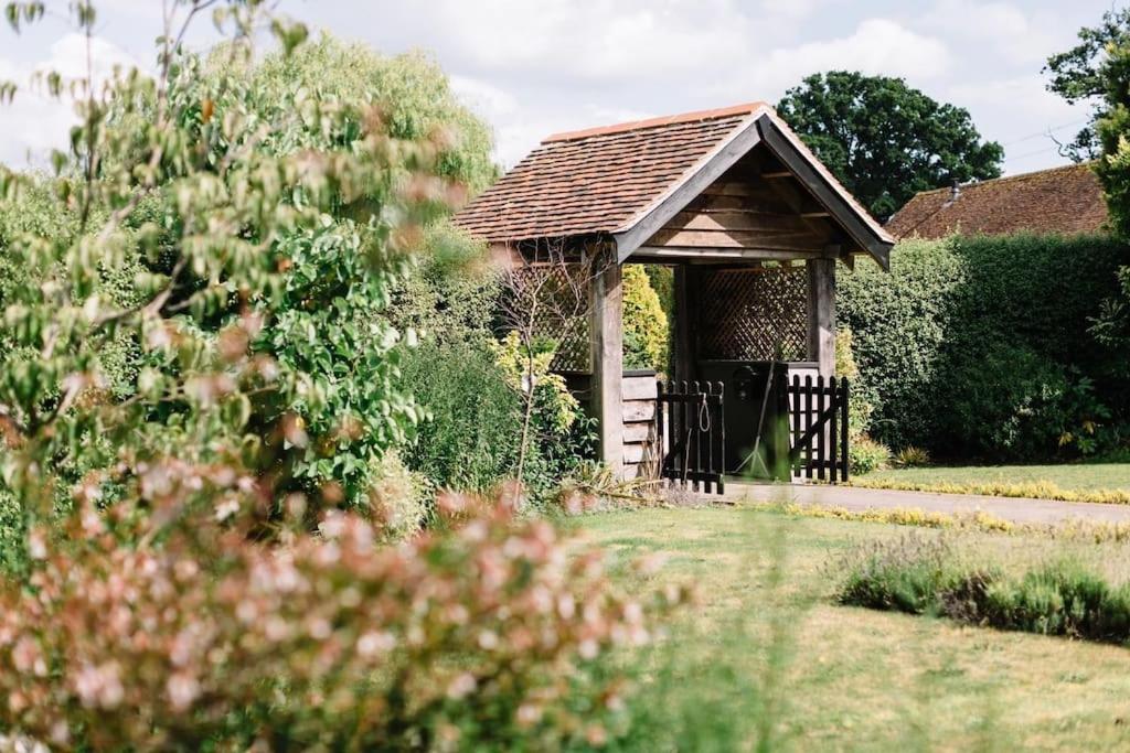 Forest Farm Barn Hampshire Villa Bishops Waltham Exterior foto